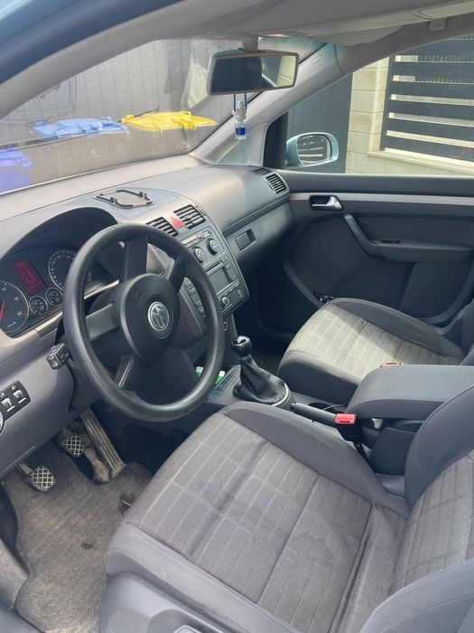 VW  TOURAN  7 locuri