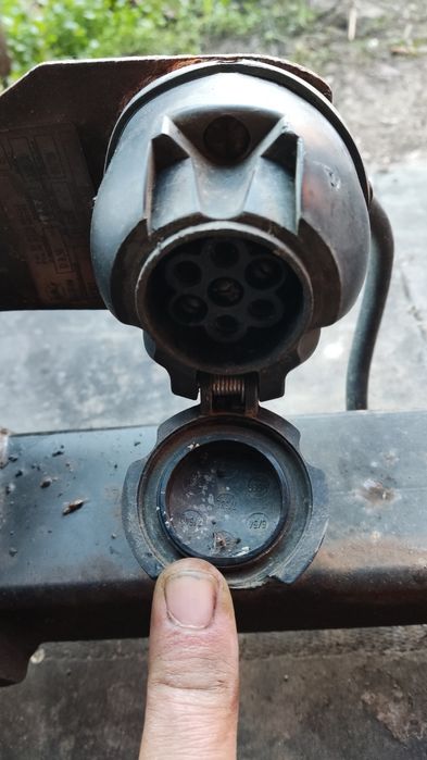 Теглич,  патерица- 15 цола, дросел и педал на газта за Пежо 307