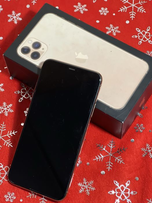 Iphone 11pro max в отличном состоянии