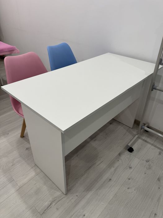 Срочно продам парты