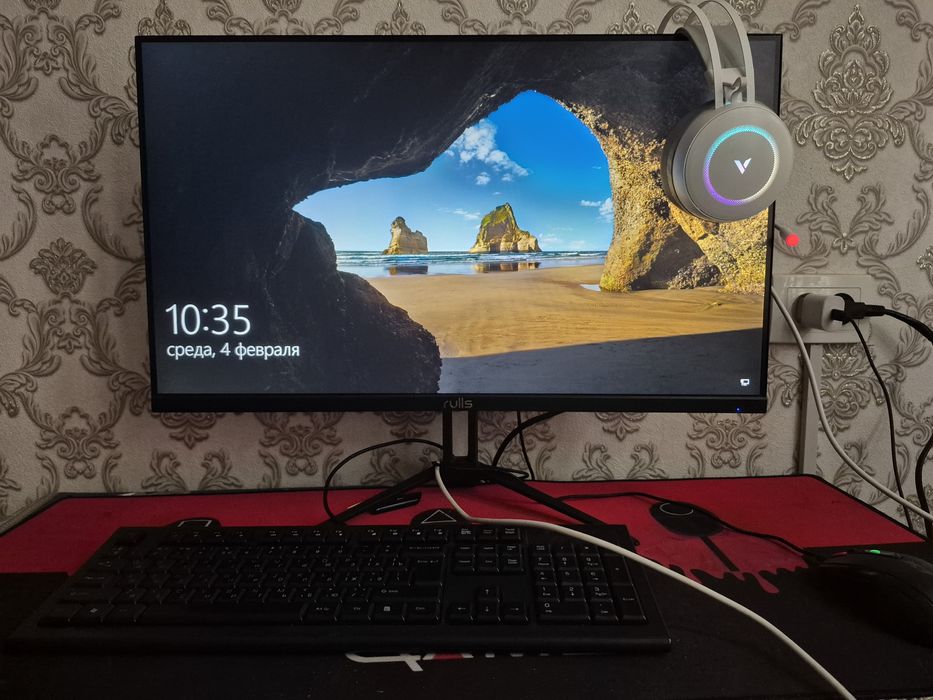 Компютер новий мошний