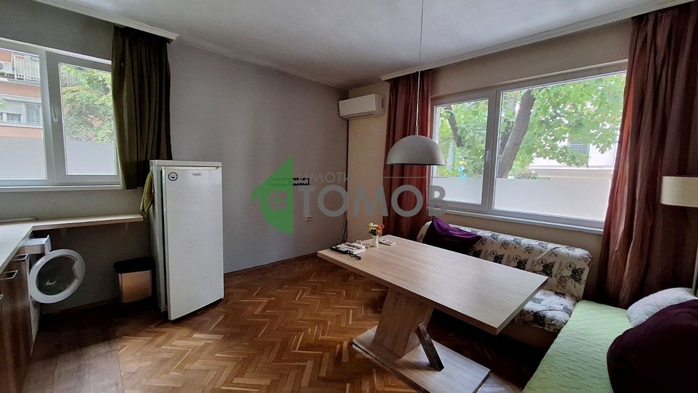 Продава се Тристаен апартамент в Стара Загора, Център - 82 кв.м за 1841 €/кв.м - Снимка #2