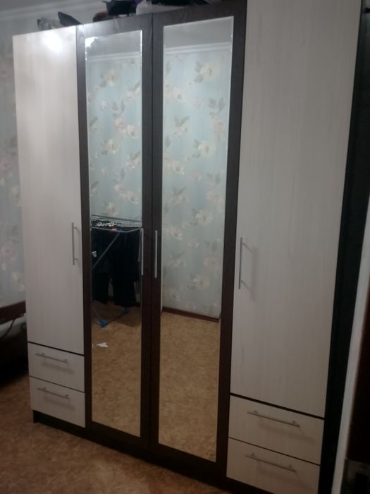 Продам шкаф  большой