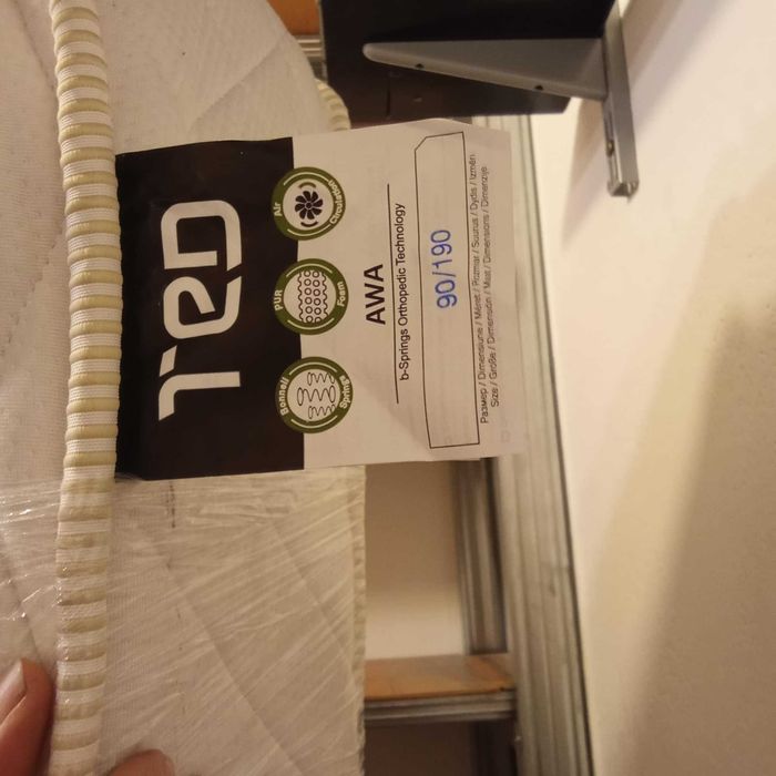 Двулицев матрак TED AWA 90/190 Много запазен и удобен