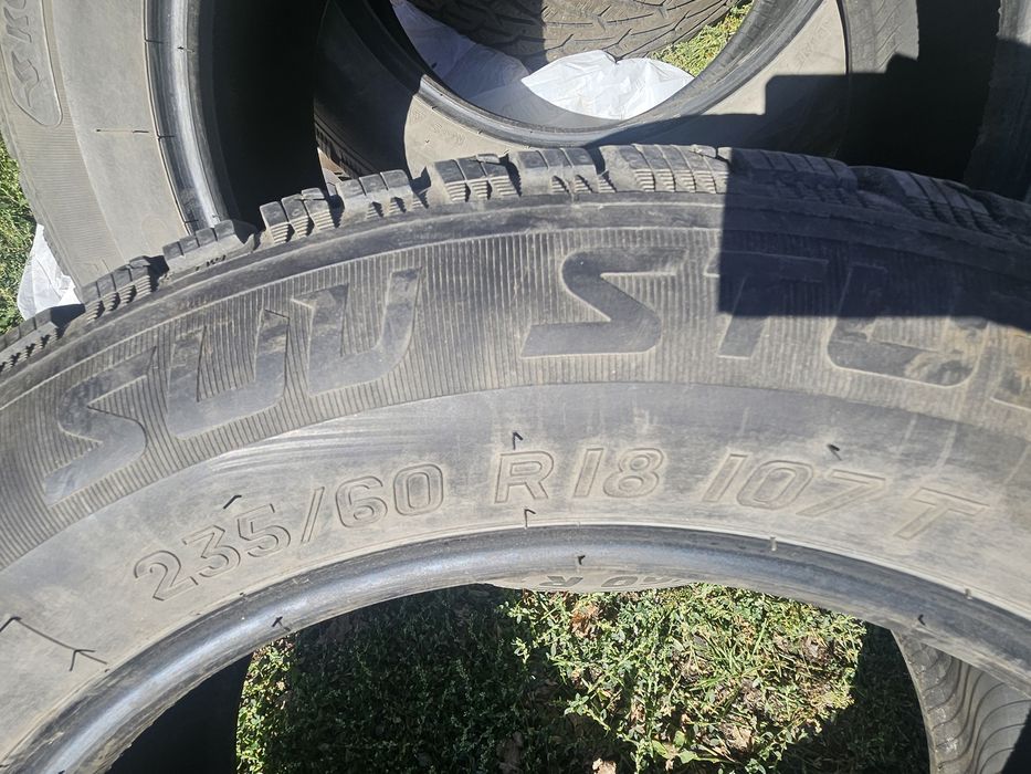 Зимние шины на 235/60 R18