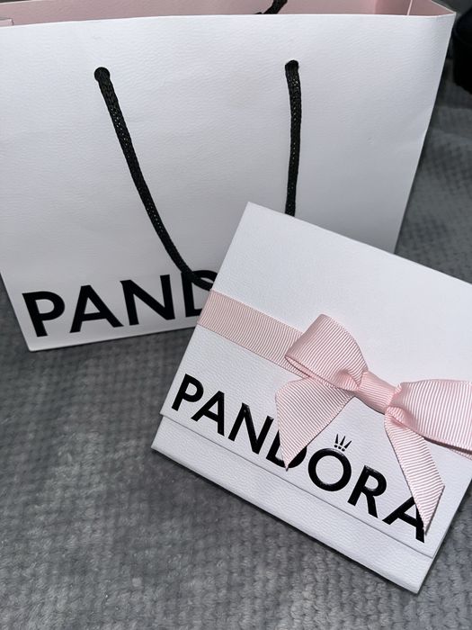 Cercei Pandora cu fundita