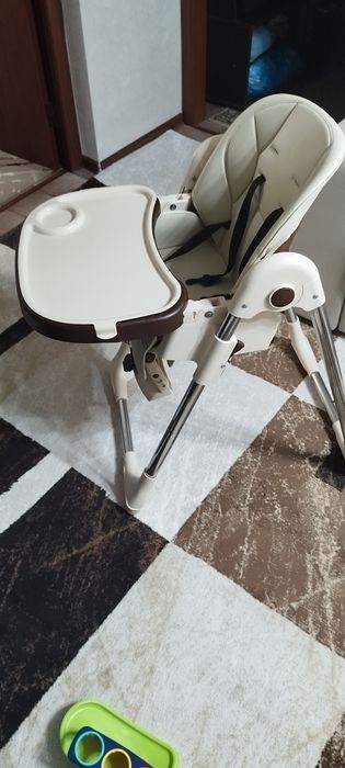 Продам стульчик для кормления