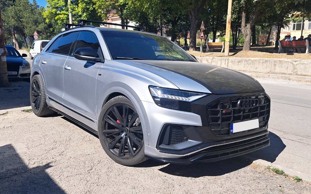 Добавки за прагове Maxton design за Audi Q8 S-line (2018-)