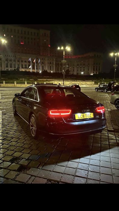 Audi A8L.  Base individual