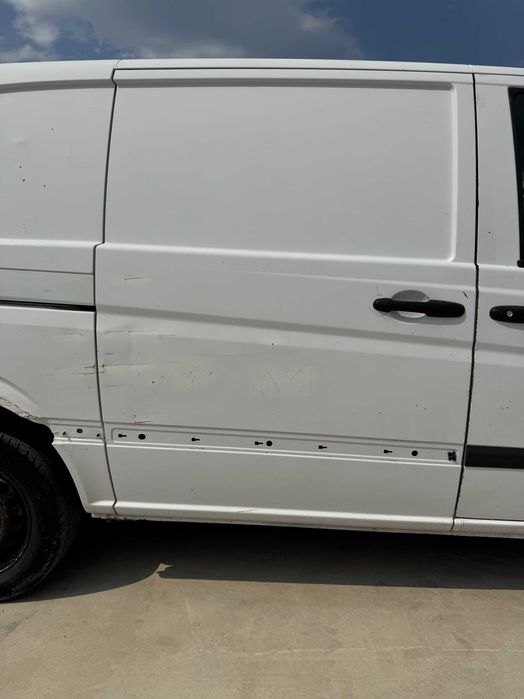 Dezmembrari Mercedes Vito W639 2.2 Manual 2008