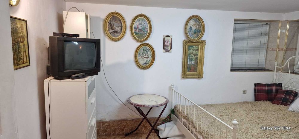 Стаи под наем в центъра на Перник