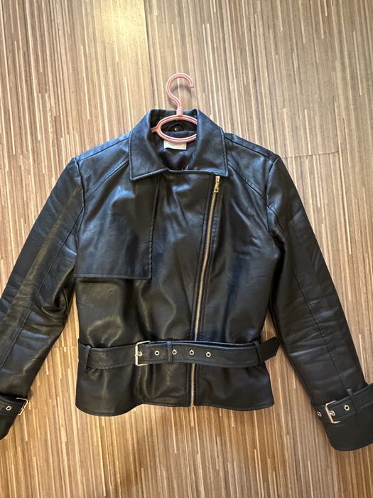 Geaca motivi piele , stil biker cu curea in talie