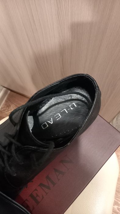 Продам мужская обувь