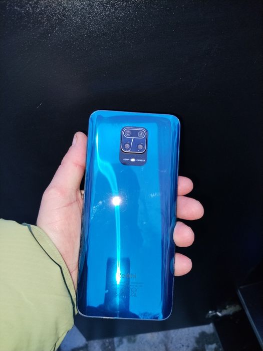 Продаются б/у телефоны цены договорные от400000 до 800000