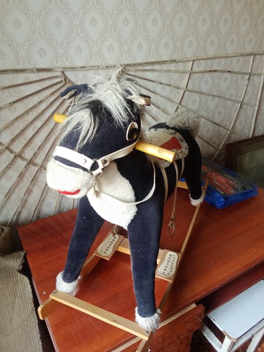 Продаётся детская качалка.