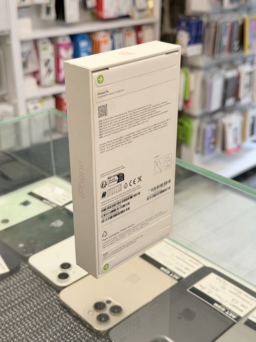 Apple iPhone 17e 256GB Pink Чисто Нов!