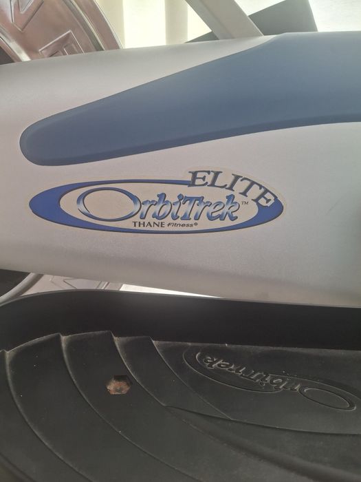 Bicicletă eliptică