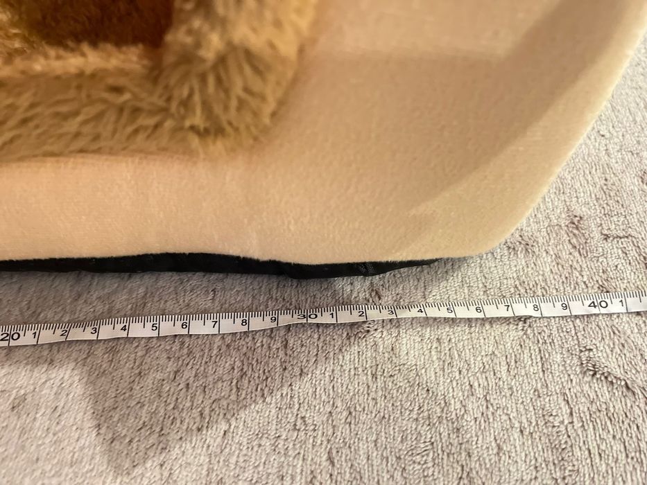 Casuta plus pt pisici/caini noua