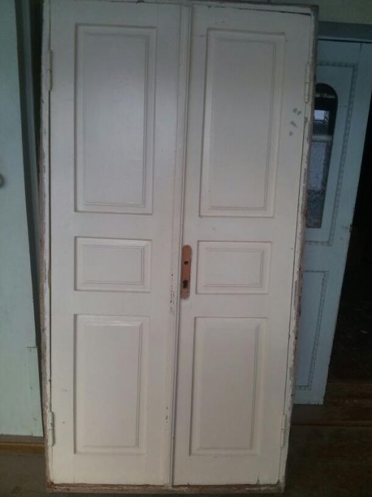 Двери 3 шт отличное состояния