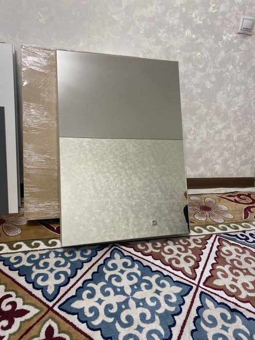 Зеркальный шкаф в ванную