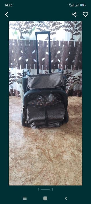 Продам прогулочную  коляску