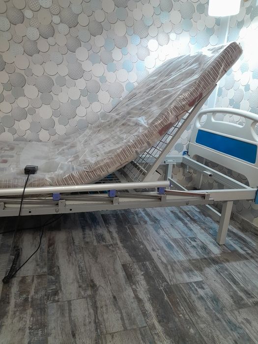 Кровать для лежачих больных