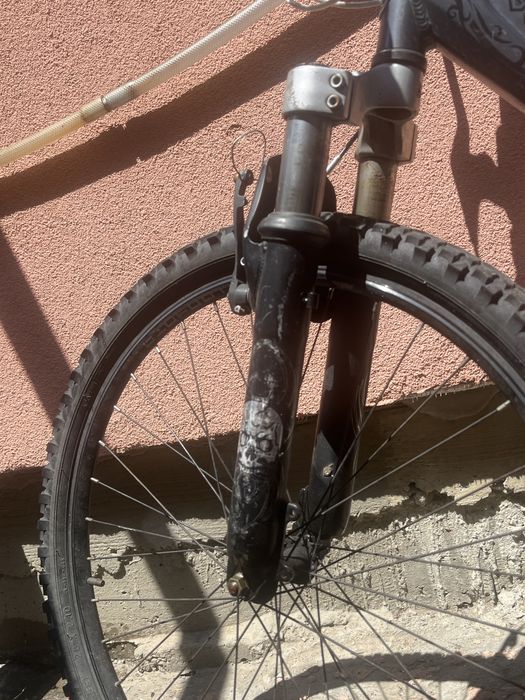 Vand. Bicicleta de munte