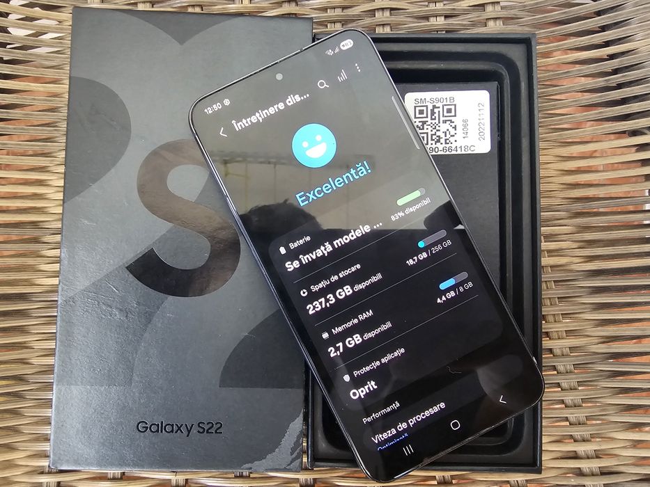Samsung S22 5G 256 GB in stare perfecta