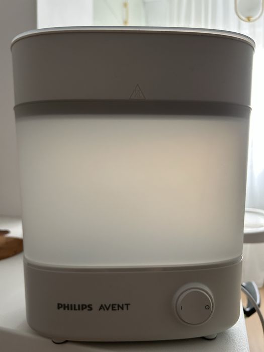 Sterilizator electric Philips Avent pentru biberoane – stare impecabilă