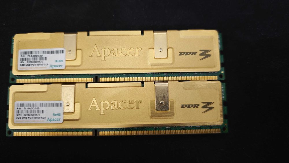 apacer 2gb unb pc3-10600 cl9