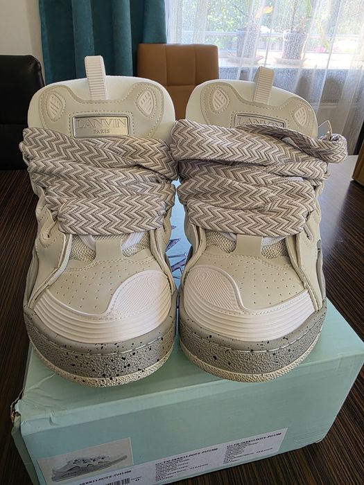 Vând Lanvin curb White  mărimea 38-39-43