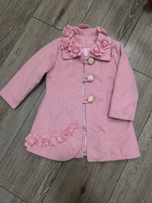 Детские куртки на девочку