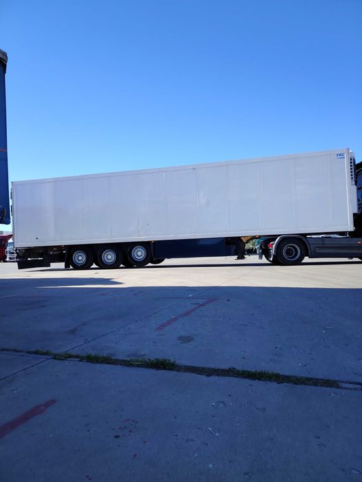 Semiremorca Schmitz Cargobull frigorifica SL400