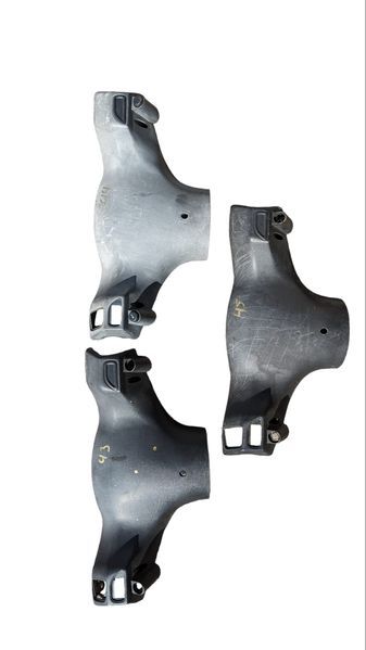 Пластмаси пред и зад таблото Пиаджо зип ц25 Piaggio zip sp c25 00-22г.