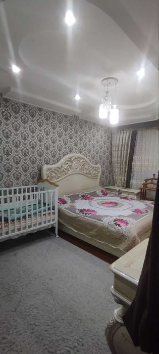 Yunusabad 15 3 xonali Kvartira zudlik Bilan sotiladi !!