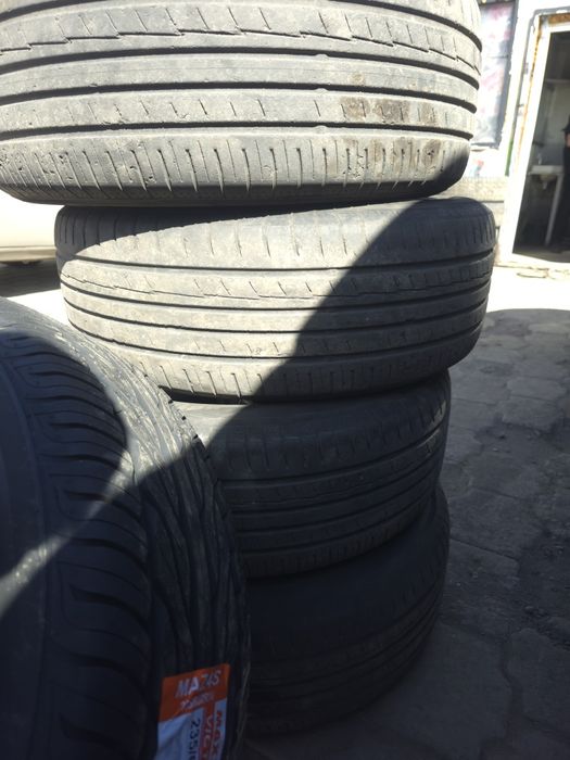 Шины 235/60/18 (Yokohama)