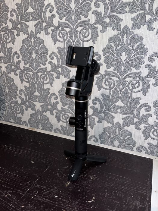 Стабилизатор для телефона FEIYUTECH стедикам