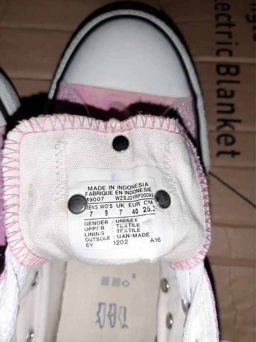 Teniși Converse vans diferite modele și marimi