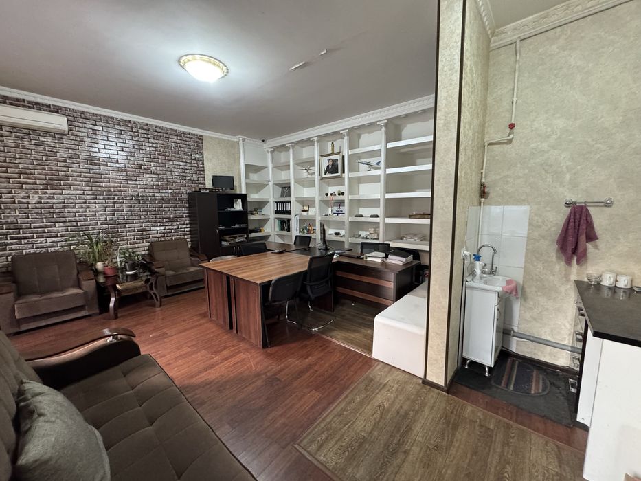 Мирабад | Федорович - Сдается в аренду помещение вдоль дороги 70м2