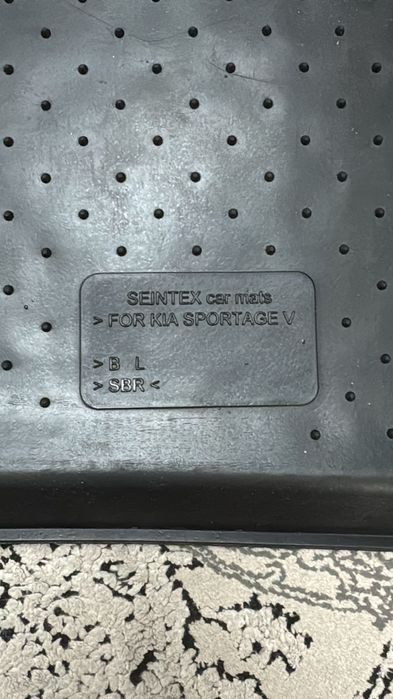 Продам автомобильные полики