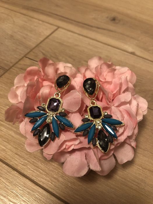 Нови дамски обеци/различни видове