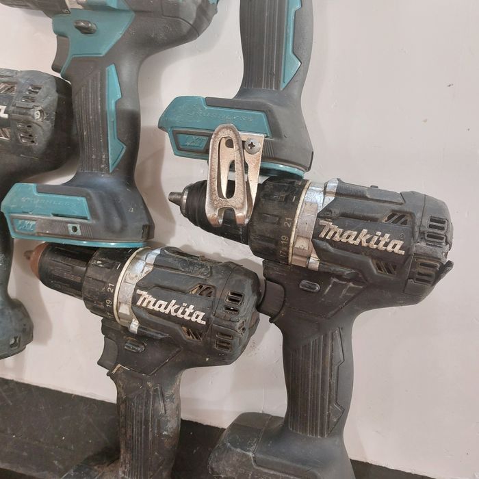 Безчетков акумулаторен винтоверт Макита 18 волта Makita DDF484