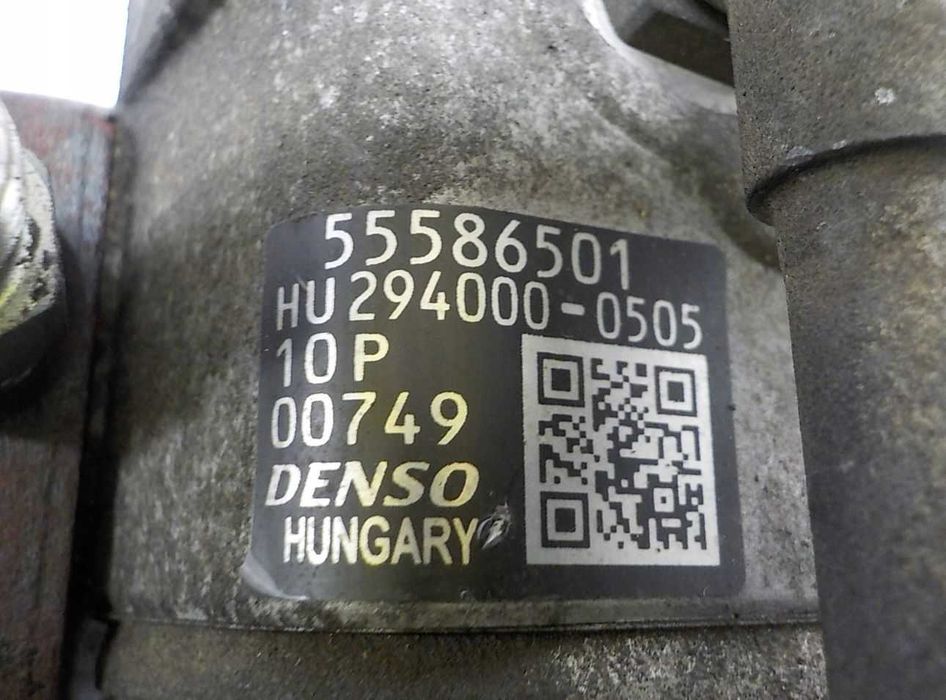 Pompa injectie Opel Zafira B 1.7 cdti cod 55586501