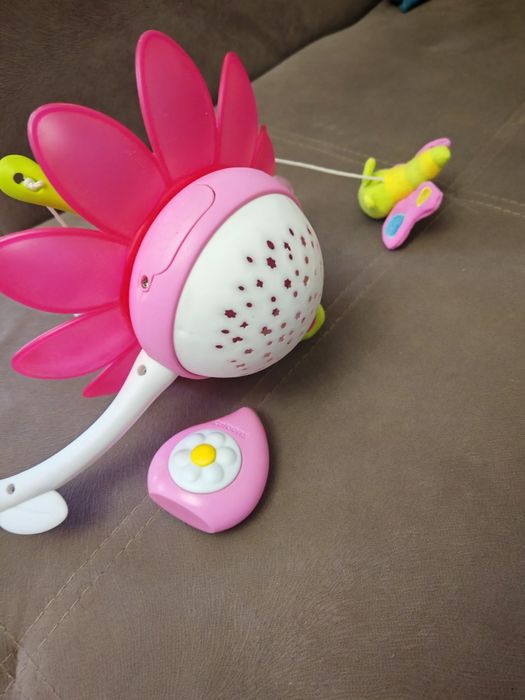 Бебешка играчка въртележка за кошара