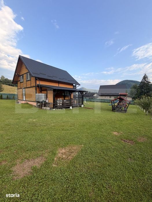 Casa de vacanta , 114 mp , 1080 mp teren, Vama, Bucovina