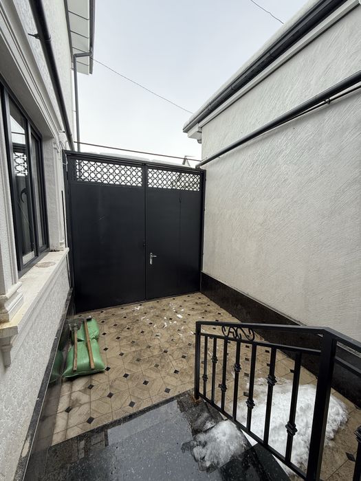 Срочно продается 1,3-сотик 6-комн участка в Сергели Ханабад