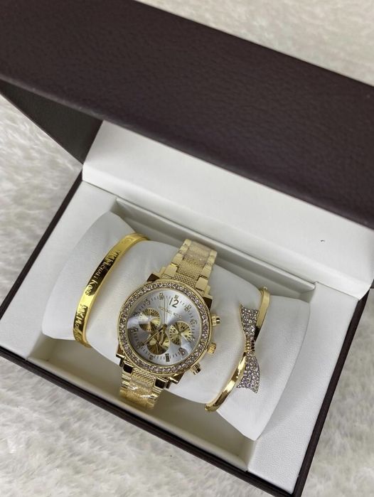 Набор Часы и браслеты