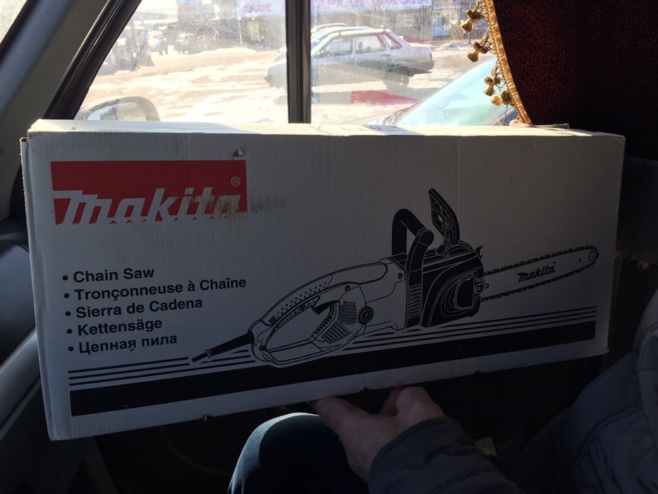 Продам электропилу Макита UC 4530А