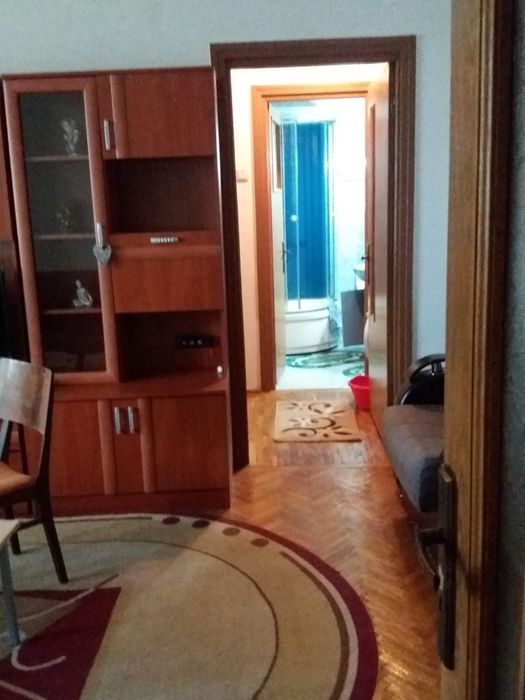 Apartament 2 camere zona Rotonda