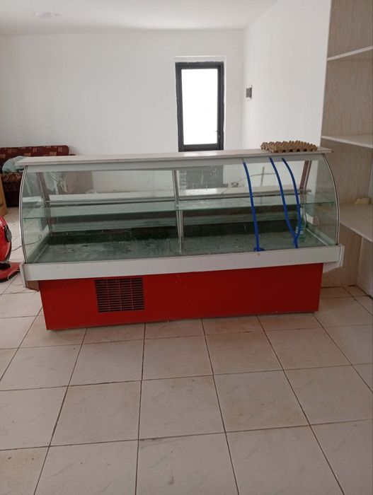 Magazin uchun haladelnik